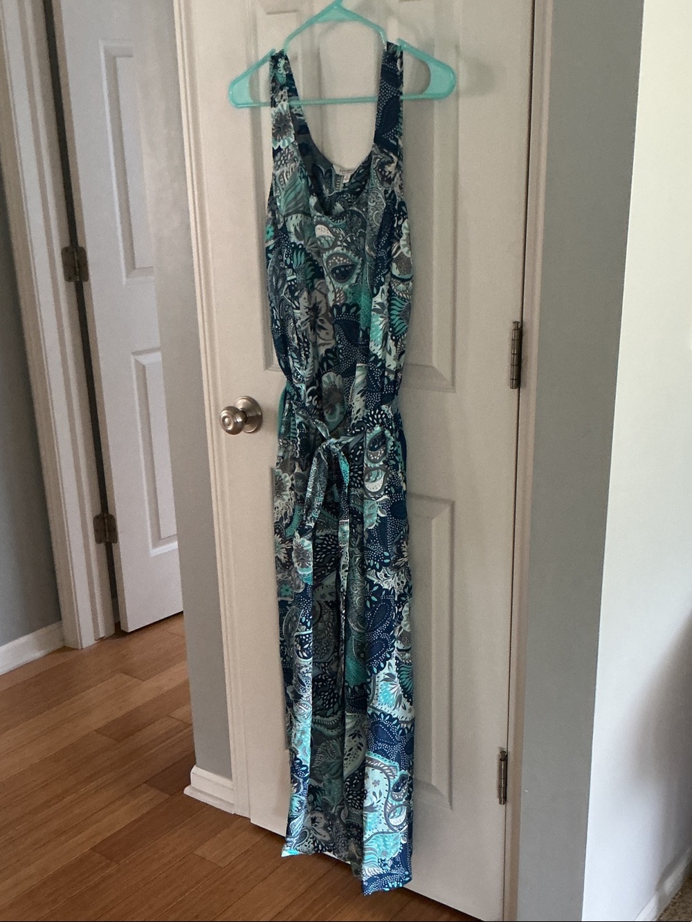 Liverpool Los Angeles Women's Sleeveless Woven Maxi Dress Medium